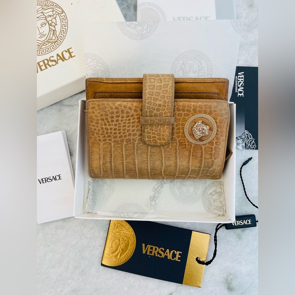 Versace Wallet - Picture 13 of 15